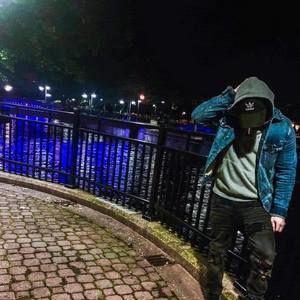 Meet your Posher, Brad